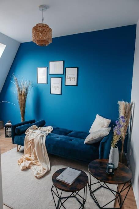 Central-Living Blue - Netflix - Wifi Essen Luaran gambar